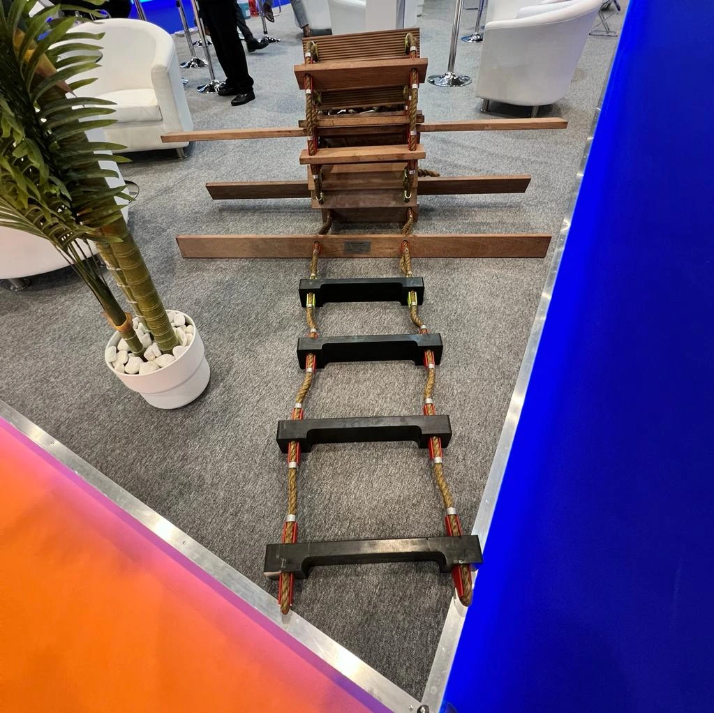 Pilot ladder - ship safe ladder